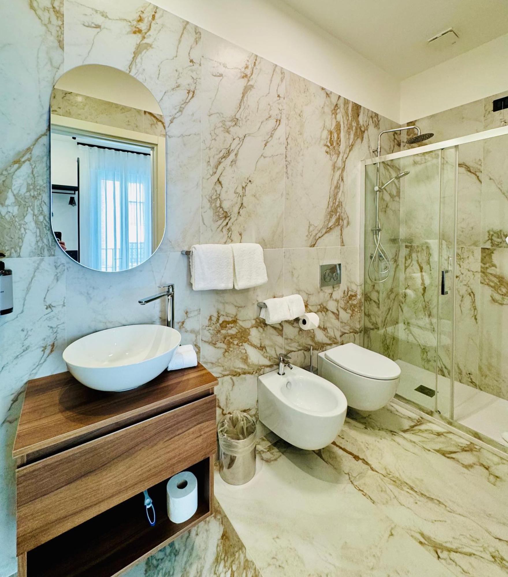 Museum Hospitality - Vatican Apartments Rome Extérieur photo