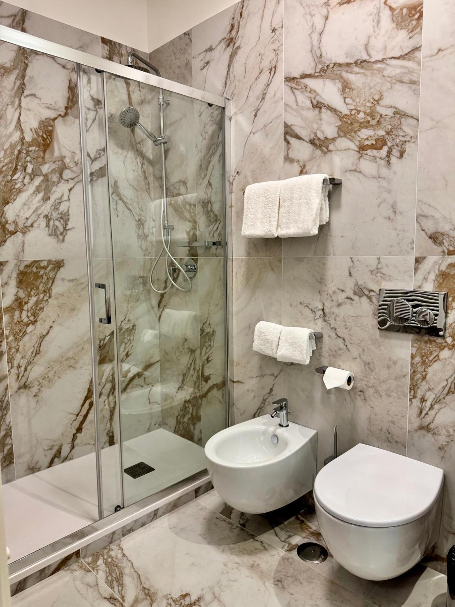 Museum Hospitality - Vatican Apartments Rome Extérieur photo